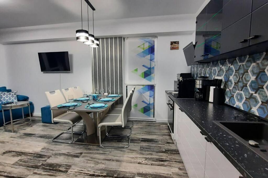Apartament Erika Premium סינאיה מראה חיצוני תמונה